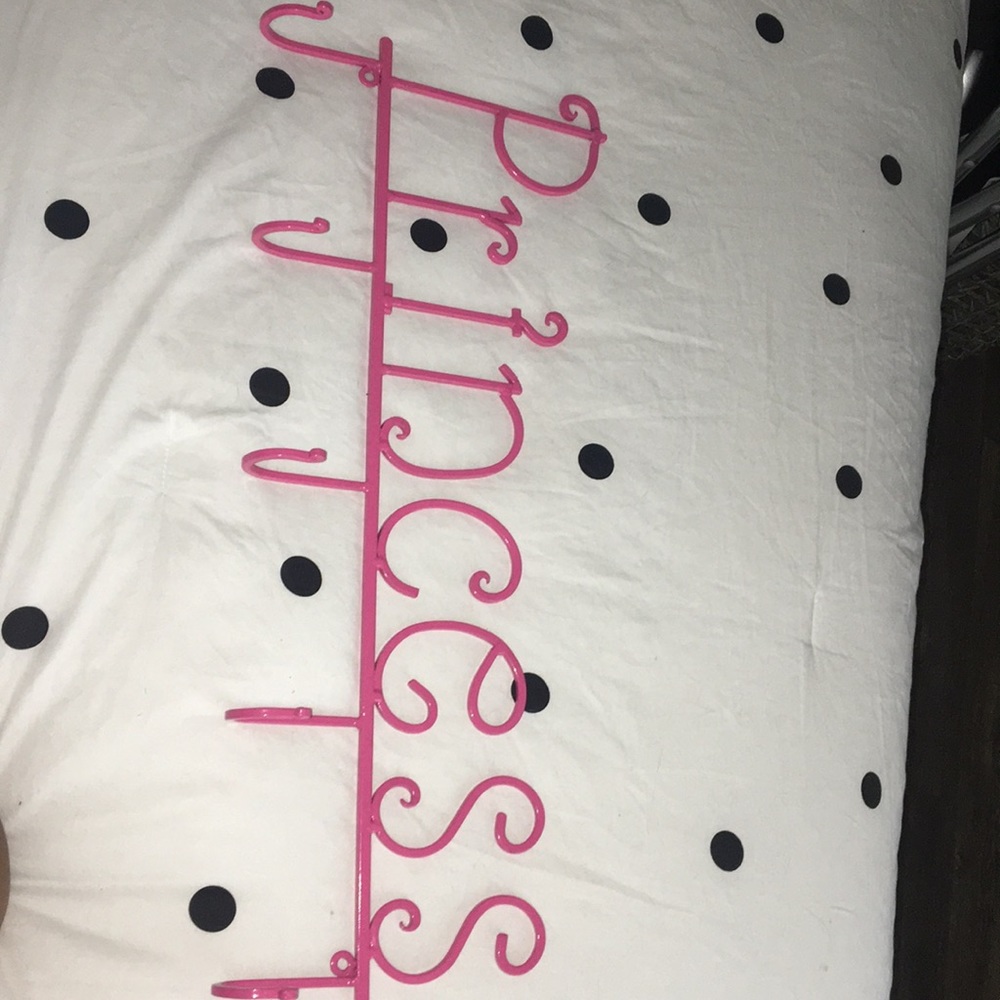 “princess” bag hanger